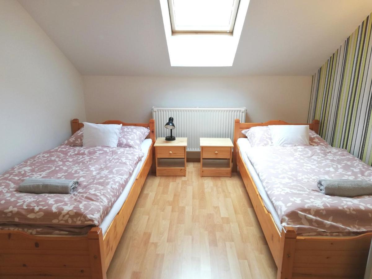 Boroka Apartman ヘーヴィーズ エクステリア 写真